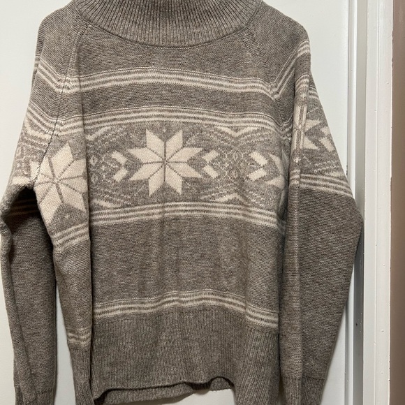 VICI Light Brown Cream Turtle Neck Fair Island Sweater Size XL - Picture 5 of 7